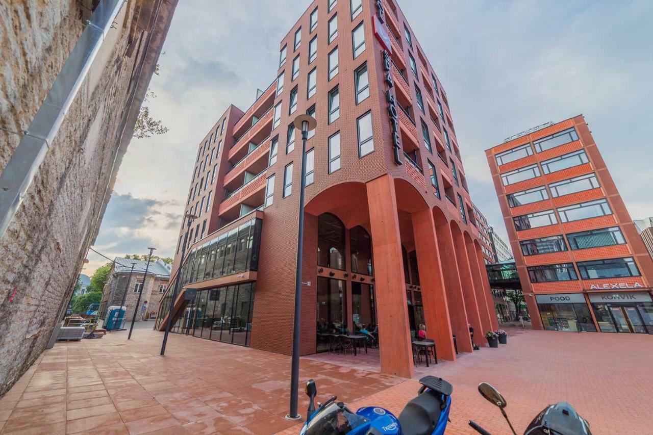 Modern Luxury Apartment In City Centre Reval Esterno foto